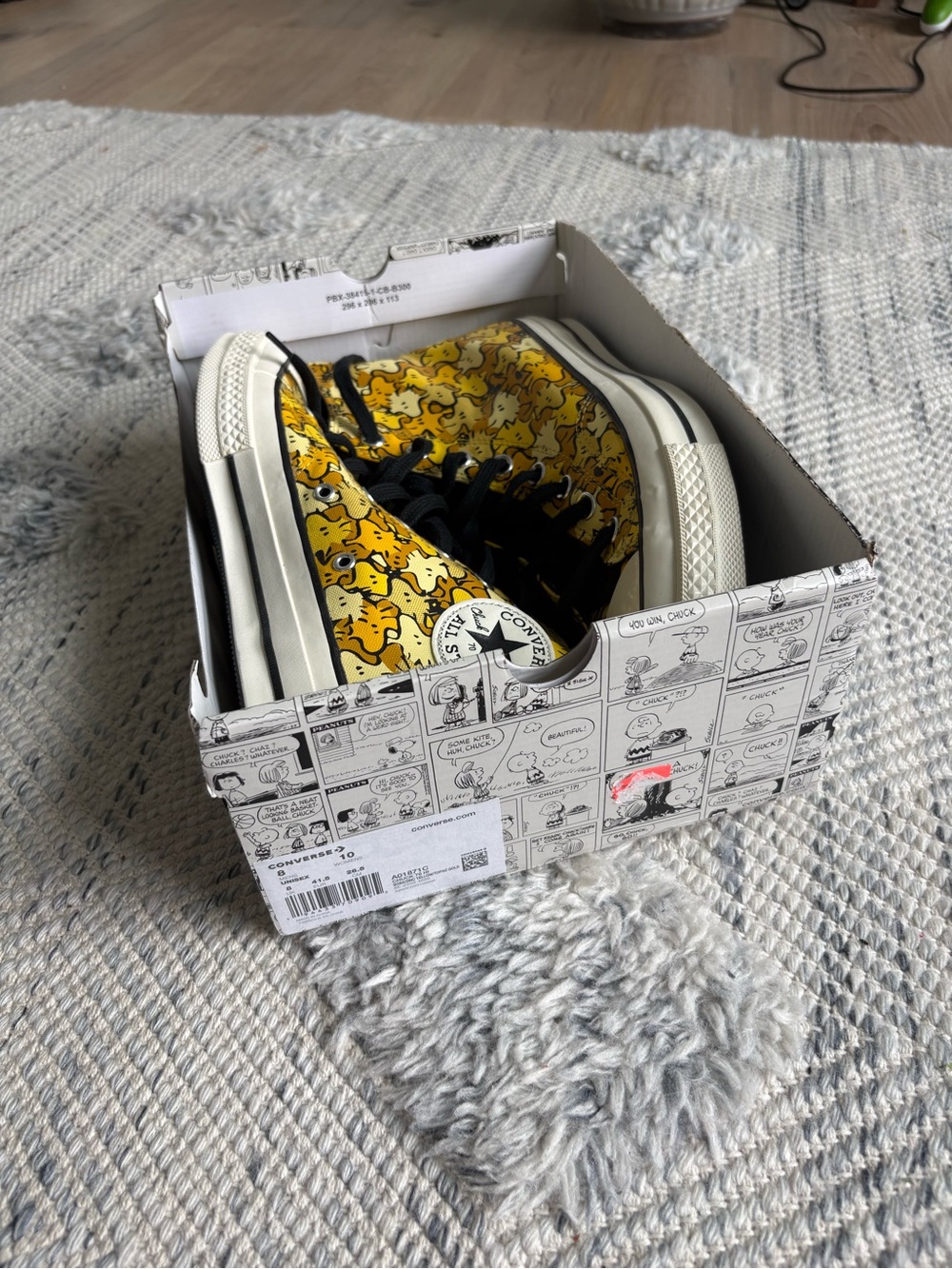 Converse - Picture 2 of 10